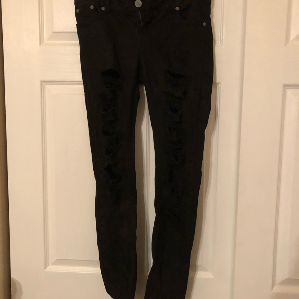 BLACK PREVIOUSLY DISCUSSED JEAN'S